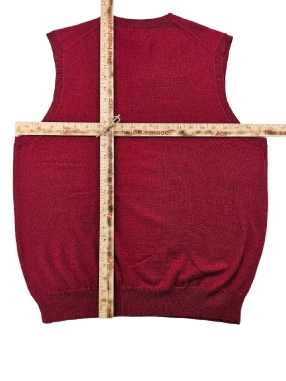 Club Room Sweater Vest 100% Estate Merino Wool Men's Medium Red‎ Soft Luxury